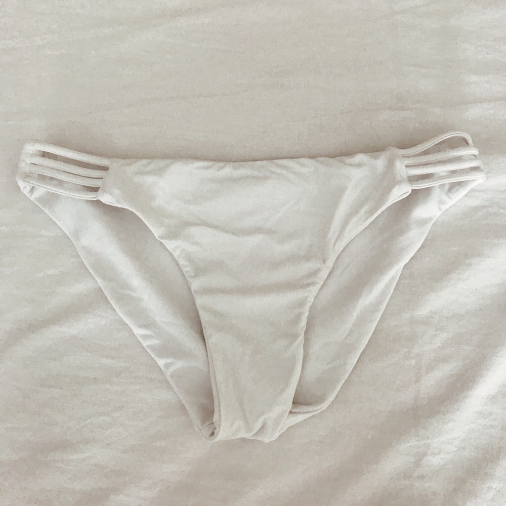 Roxy Swimsuit Bottoms (White)